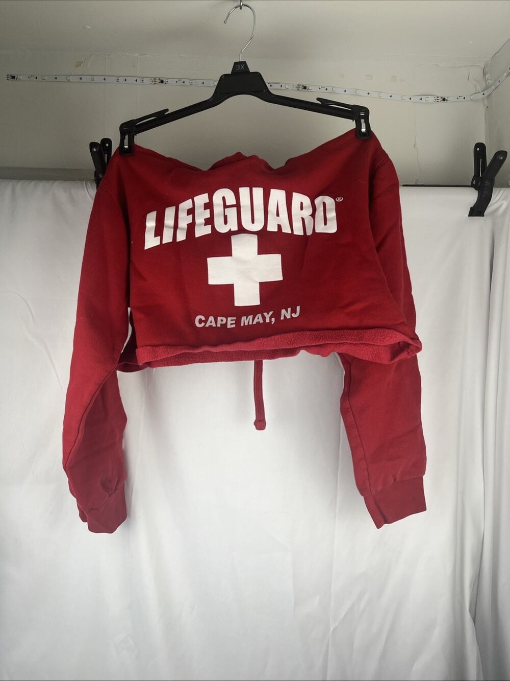 Offical Lifeguard Cape May NJ Red Cropped Hoodie Sweatshirt Women's Size Small